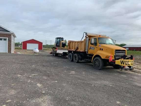 Demolition & Hauling